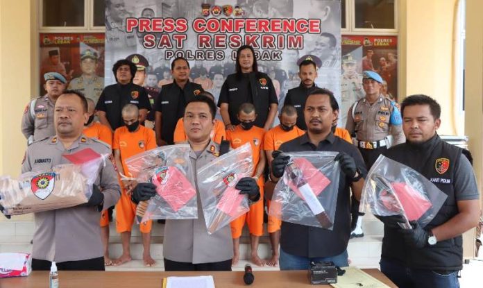 pelaku pengeroyokan_diamankan_koranpelita.co