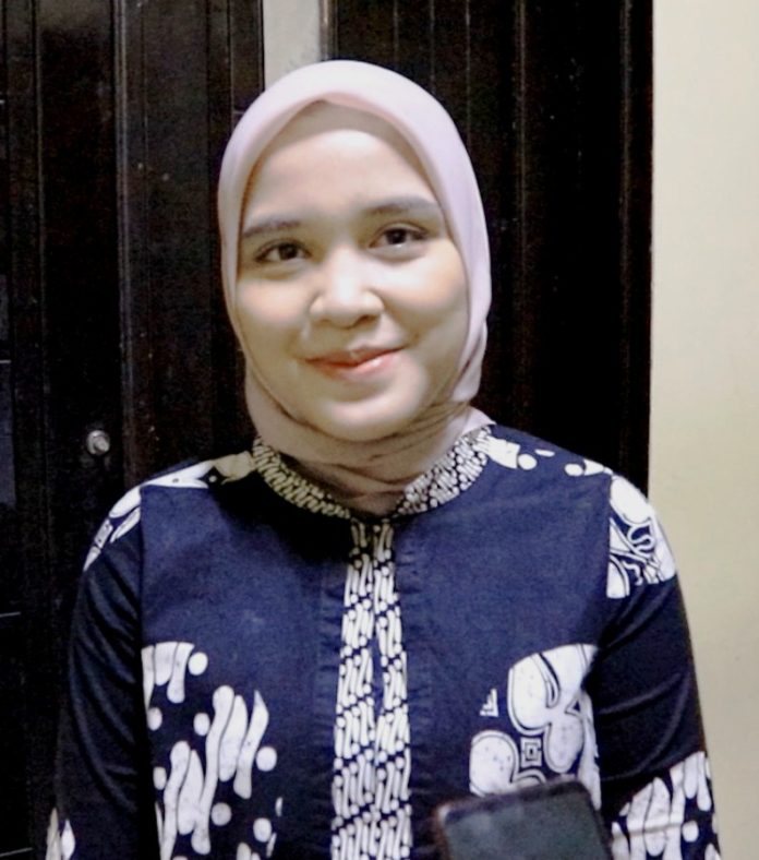 sheila_wakili_banten_menuju singapura_koranpelita.co