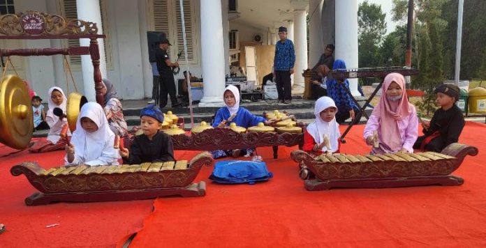 sumedang_koranpelita.co