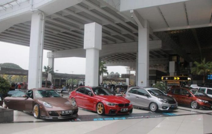 pameran mobil_koranpelita.co