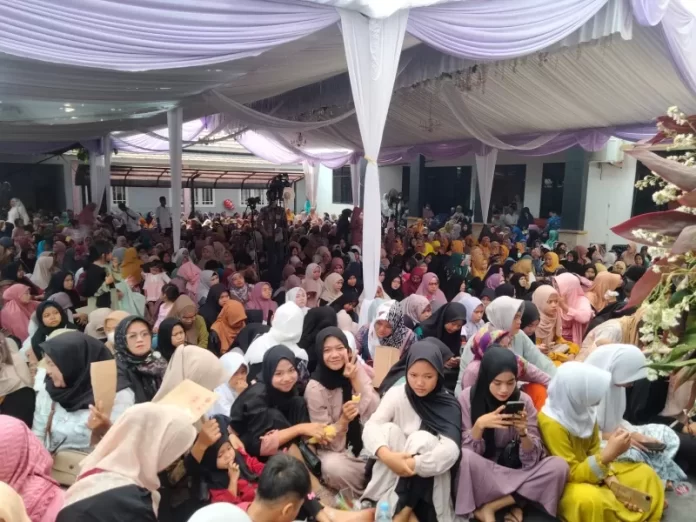 Maulid Tingkat Desa Muktijaya Meriah, Warga Antusias Berdatangan