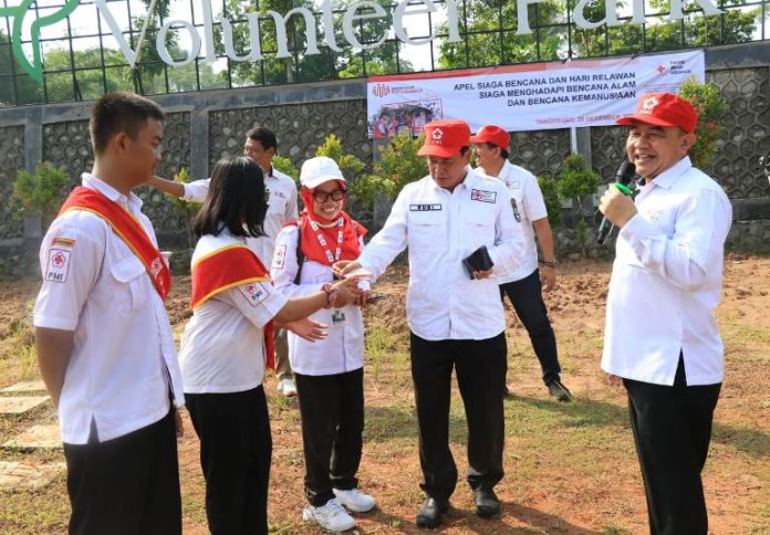 apel bencana_relawan PMI_koranpelita.co