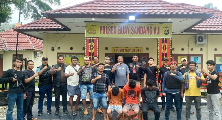 Sempat Melarikan Diri, Pelaku Pengeroyokan Terhadap Wartawan Ditangkap Tekab 308 Presisi Polres Tulang Bawang