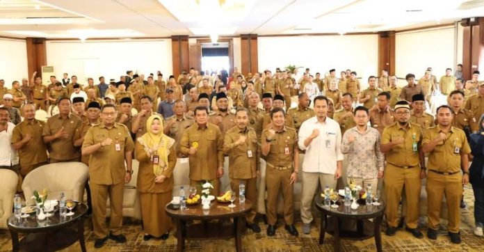 bupati buka bimtek_koranpelita.co