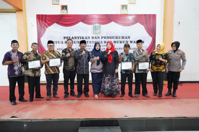 Pelantikan-rt--rw-sedesa-lambangsari