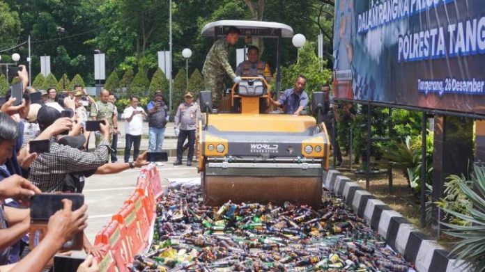 laporan akhir tahun_koranpelita.co