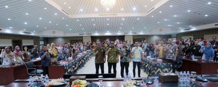 tutup pembinaan_koranpelita.co