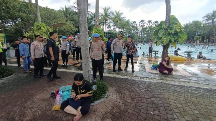 tinjau objek wisata_koranpelita.co