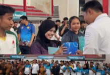 Bupati Cianjur Serahkan Insentif Untuk Persiapan Menghadapi Porprov Jabar