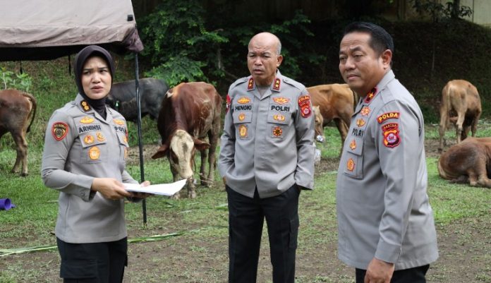 hewan kurban polda banten_koranpelita.co