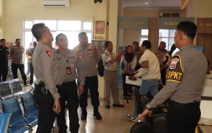 kunjungi polresta tangerang_koranpelita.co