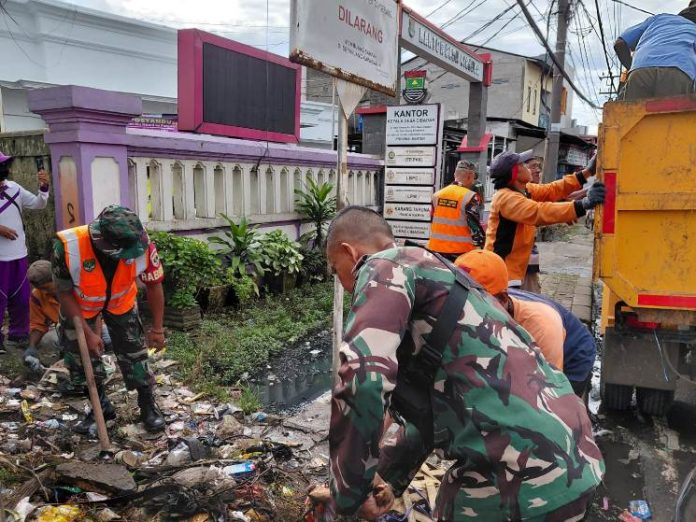 sampah cikupa_koranpelita.co