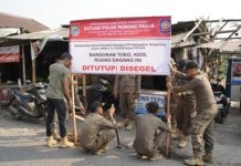200 Personel Satpol PP Dikerahkan Menertibkan 81 Lapak dan Kios di Eks TPPS Pasar Cisoka
