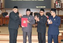 DPRD Sahkan Perda Ketahanan Pangan dan Penanaman Modal
