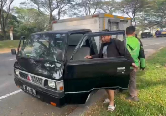 pencuri mobil box ditangkap_koranpelita.co