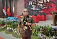 Membanggakan Kajati Sultra Sugeng Riyanta Raih Tiga Medali di Sespimti Polri