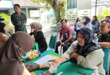 Koramil 11 / Pasar Kemis Gelar Bhakti Kesehatan Gratis, Tingkatkan Kepedulian Masyarakat