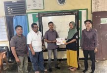 Wujud Kepedulian Sesama, PTPN IV Regional IV Salurkan Bantuan untuk Pengobatan Putri Karyawan Pemanen