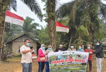 Kabut Asap Ancam Kesehatan Warga, PTPN IV Regional IV Bagikan 1.000 Masker di Tebo