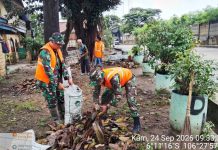 Satgas Sampah Kodim 0510/Tigaraksa Turun Langsung Bersihkan Tumpukan Sampah di Desa Talagasari
