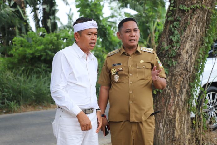 KDM dan Bupati Bekasi Asep