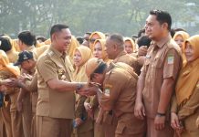 Apel Perdana, Bupati Bekasi Tegaskan APBD Harus Bermanfaat