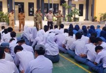 Danramil 04/ Cikupa Ajak Siswa SMKN 14 Cikupa Tidak Ikut Aksi Unras